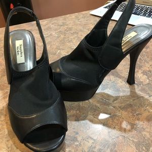 Simply Vera Heels